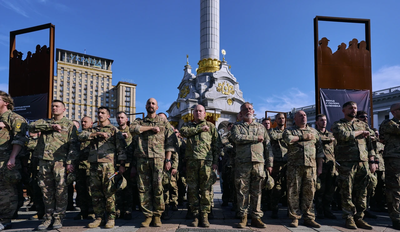 12 бригада азов: шлях від добровольців до корпусу