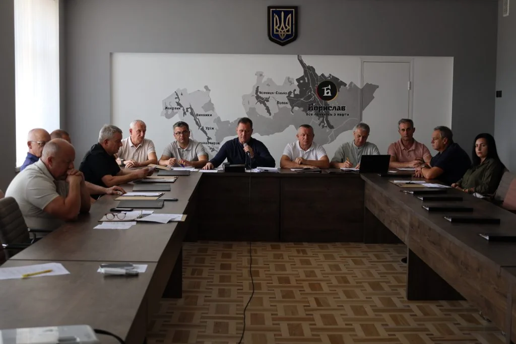 Виконком затвердив зміни до бюджету та мережу шкіл